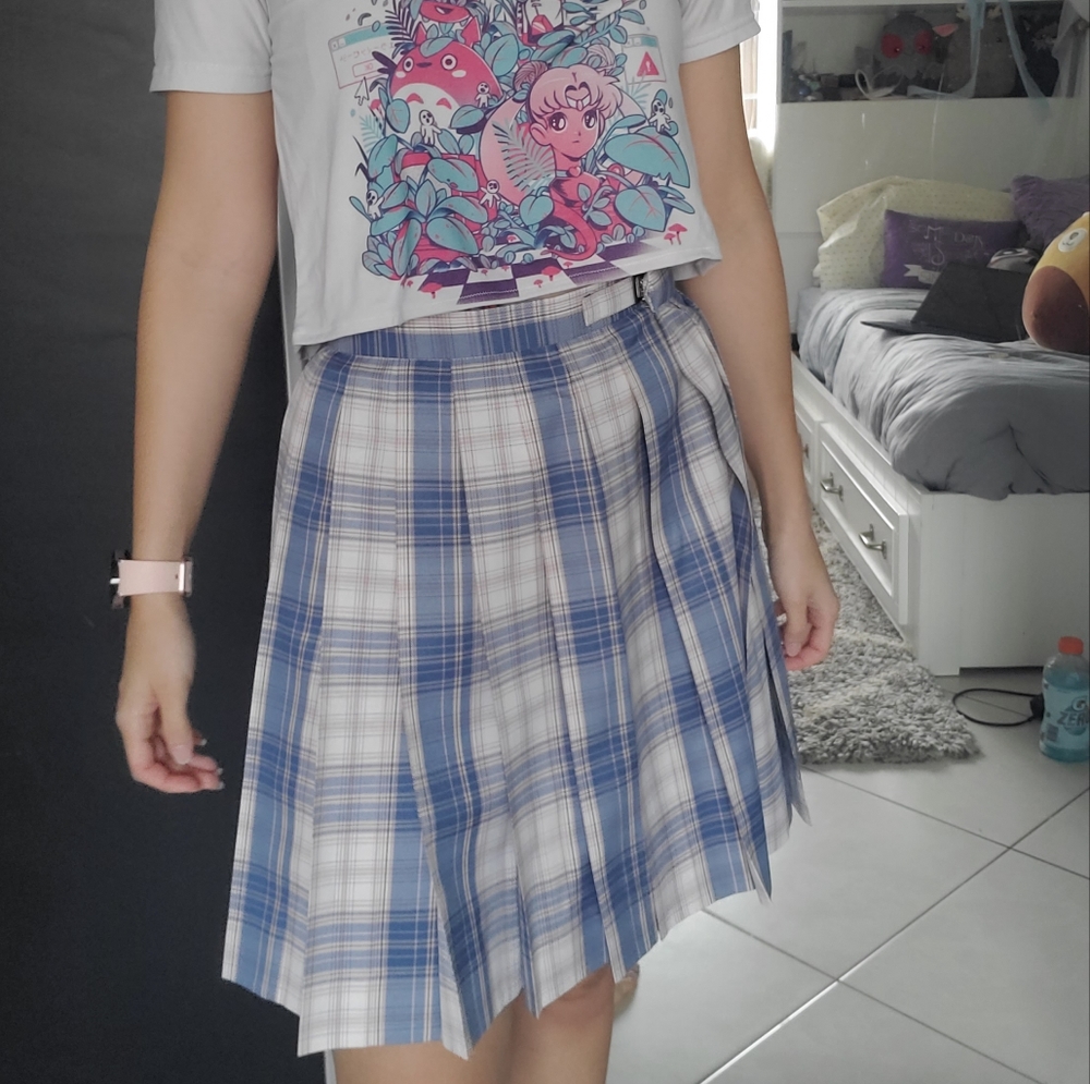 Pleated skirt with scrunchy